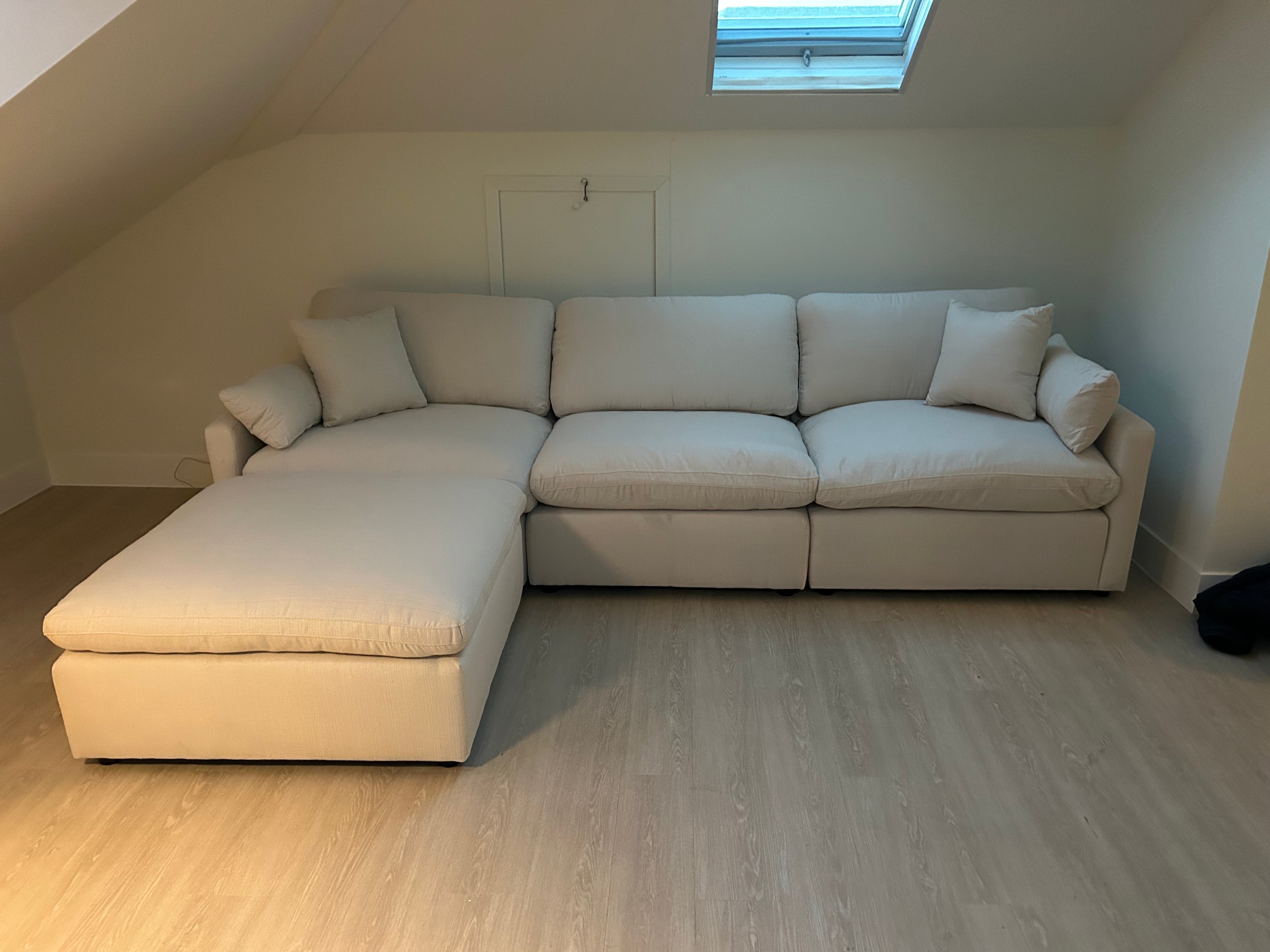 Velari Slope Arm Collection - Ivory/Charcoal