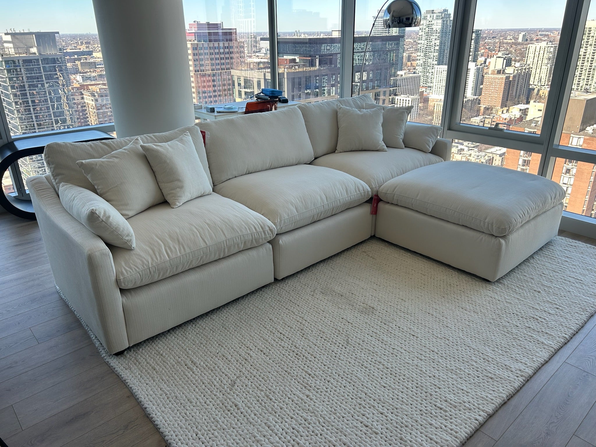 Velari Performance Slope
Arm Cloud Couch - Ivory/Charcoal