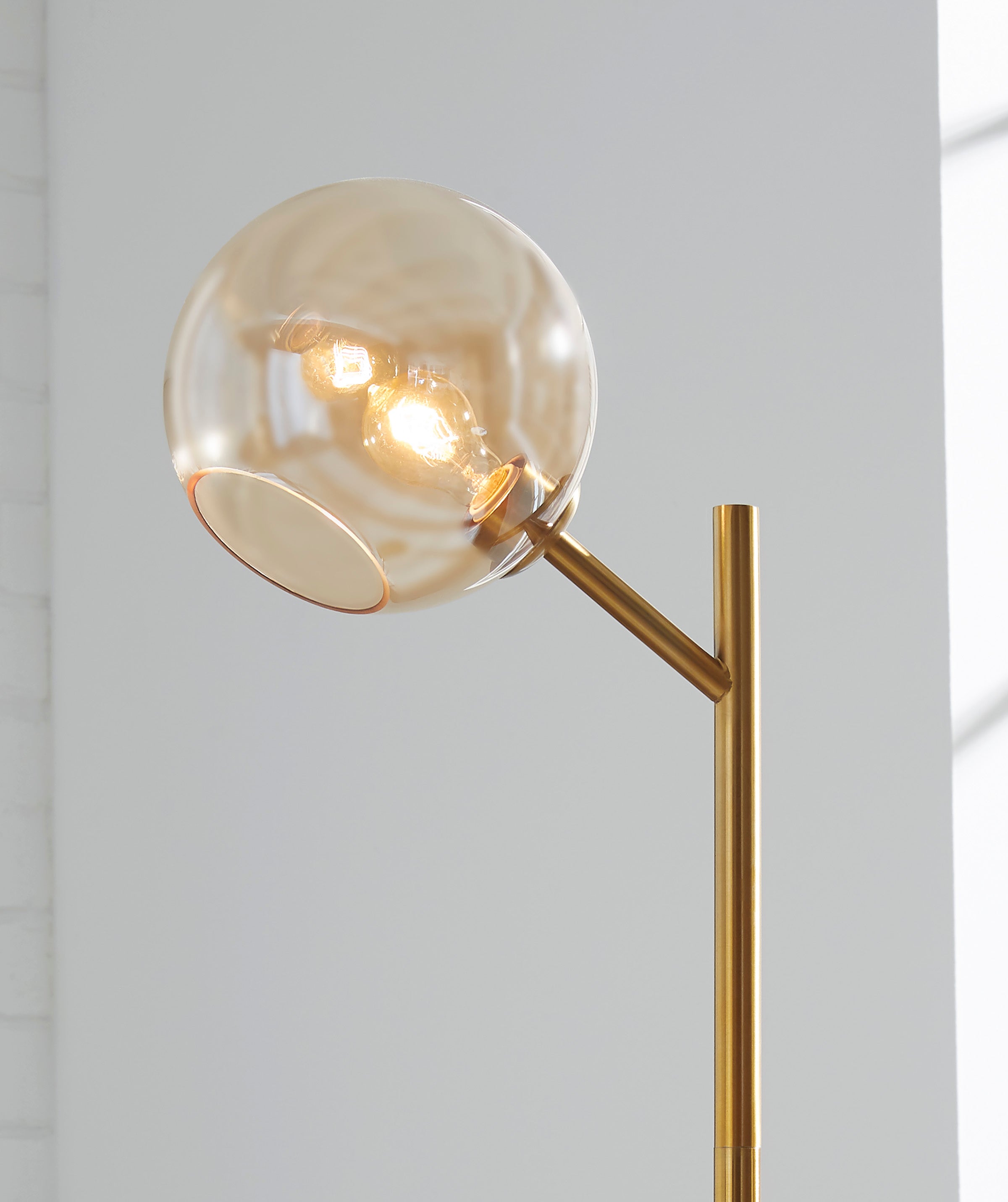 Abanson Metal Floor Lamp
