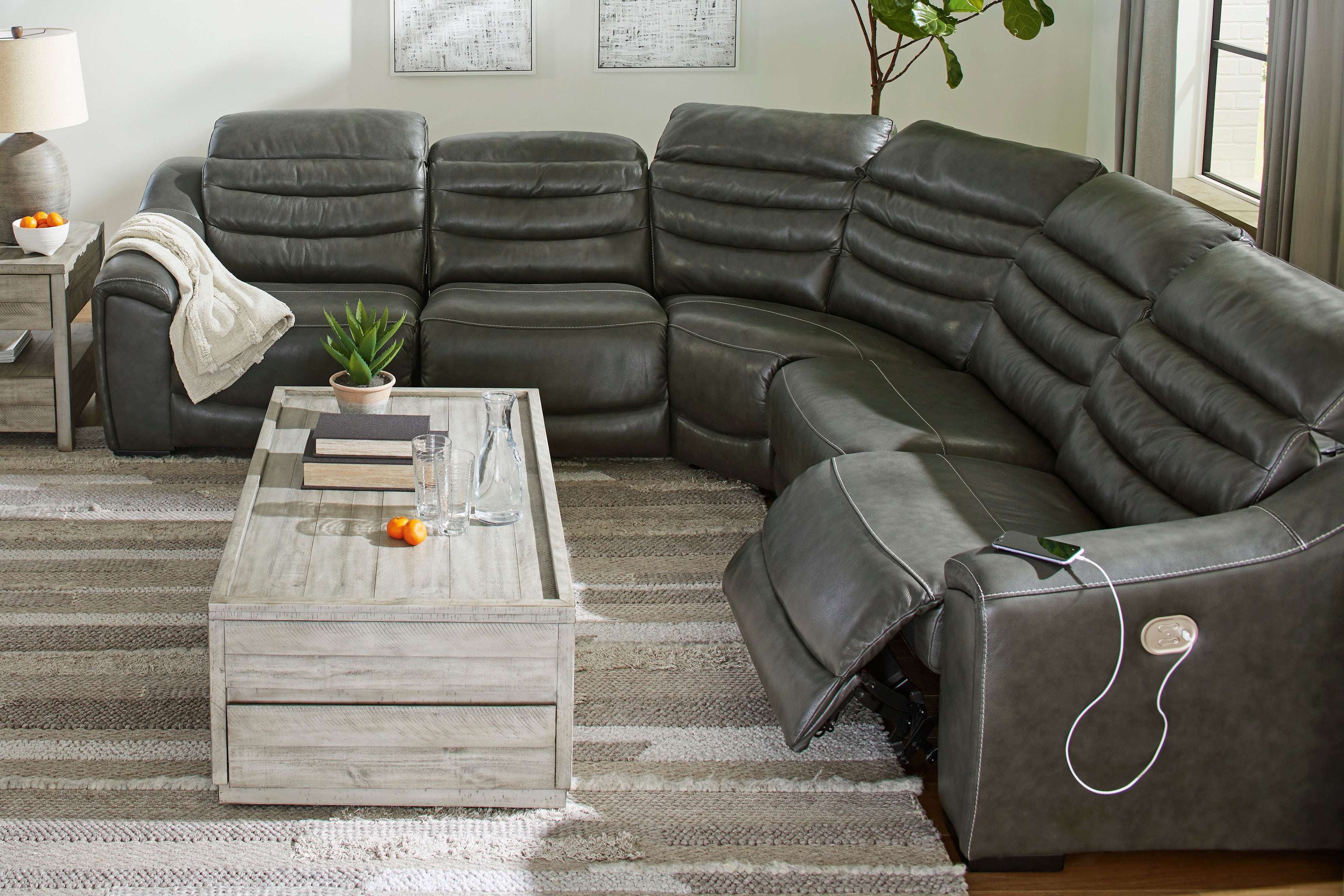 Cortland Genuine Leather Reclining Sectional (Customizable)